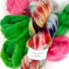 Fluffy mohair gradient fra Cowgirl blues i fargen 18 Signs of spring her i fargen Evergreen.