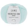 Merino 200 bebe er et strikkegarn fra Langyarns. Garnet inneholder 100% merinoull (extrafine mulesing free). 50 g ca 203 meter. Strikkefasthet 28 masker x 32 omganger på pinne 3 = 10 x 10 cm. Garnet passer like godt til både barn og voksne. Her i fargen 374.