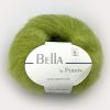 Bella fra Permin. Et lekkert mohairgarn som består av 75 % kid mohair, 20 % ull og 5% polyamid. Strikkefasthet: 14 m x 22 p på pinne 6. Leveres i 50 grams nøster som utgjør 145 meter. Her i fargen 261 lime.