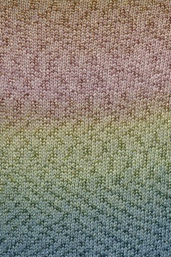 Langyarns Paradise garn inneholder 78% bomull og 22% viskose. Strikkefastheten er23 masker og 30 rader er 10 x 10 cm. Nøstet veier 100 gram og har ca 310 meter. Her i fargen 39. Eksempel på strikk.