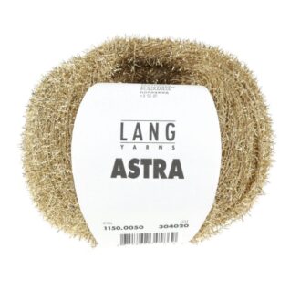 Langyarns Astra glittergarn er et følgetrådsgarn når du ønsker litt mer luxus og glamour i strikkeplagget ditt. Garnet er utrolig drøyt hele 550 meter på 25 gram. Her i gullfargen.