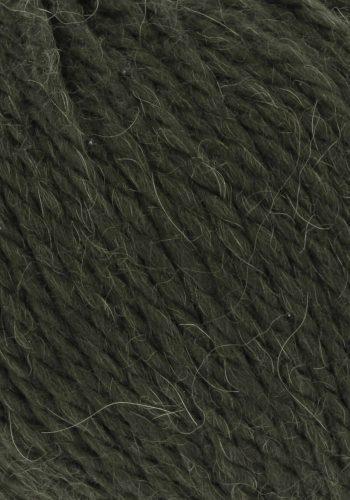 Carpe Diem fra garn fra LangYarns. Bestr av 70% merino og 30% alpakka. Strikkes på pinne 6. Her i fargen 198.