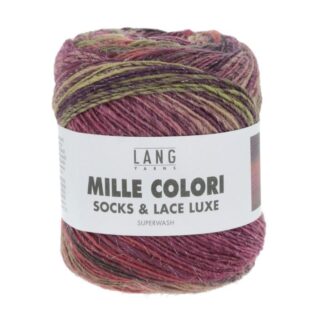 Mille colori socks and lace luxe. Garnet består av 73% ull, 25% nylon og 2% polyester. 100 g er 400 meter. Strikkefasthet 28 masker på pinne 3 er 10 cm. Her i fargen 204.