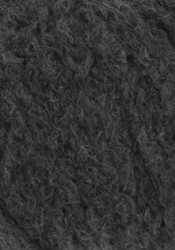 Cashmere Light fra Langyarns. Inneholder 88% Kashmir og 12% Polyamid. Strikkefasthet 20 masker x 31 omganger = 10 x 10 cm. Anbefalt pinne 5,5 og 6 mm. Her i fargen 70. Bildet viser garnets struktur.