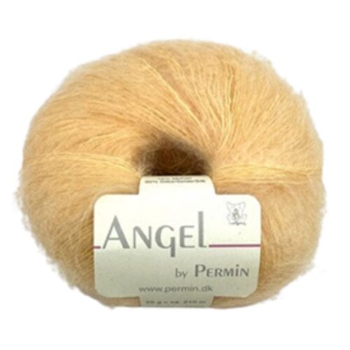 Angel By Permin, kidmohair og silke. Strikkefasthet 20 masker x 28 pinner på pinne 4.5 = 10 cm. Egner seg godt som følgetråd. Her i fargen 8841112 Solsikkegul.