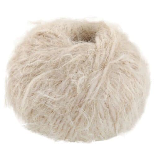 Fargeprøve av Lana Grossa Basta, farge 02 Lys beige.