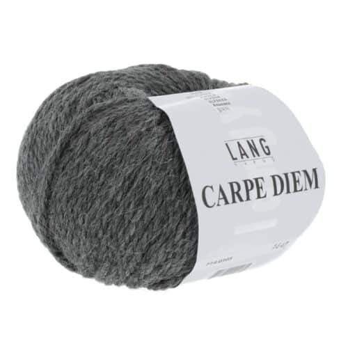 Produkt bilde av Carpe Diem et luksuriøst garn fra Langyarns. Inneholder 70% merino ekstra fin merinoull (mulesing free) og 30% Alpaca. Passer pinne 6. Her i fargen 305.
