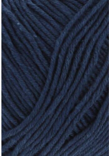 Oceania fra Langyarns er et garn laget av alger fra havet. Er fantastisk flott for huden da det absorberer fuktighet fra huden. Her i fargen 25.