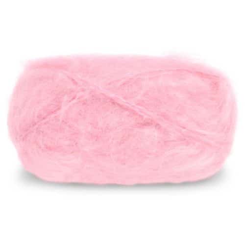 Nøste av Påfugl in Paris i fargen 4612 soft pink – børstet mohairgarn med luftig og luksuriøs kvalitet