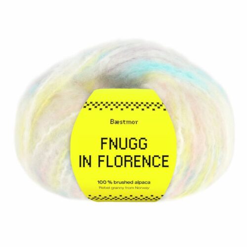 Fnugg i Florence er spunnet i 100 % børstet, naturlig alpakka – superlett, silkemykt og luftig som et fnugg. Her i fargen 950 cotton candy.