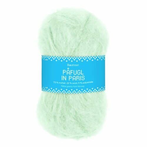 Nøste av Påfugl in Paris i fargen 7949 mint green - børstet mohairgarn med luftig og luksuriøs kvalitet.