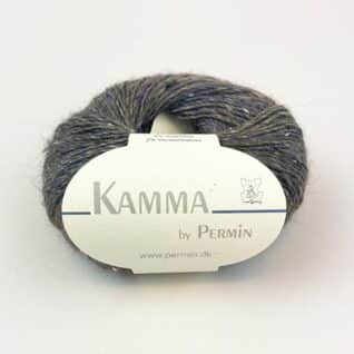 By Permin Kamma – Glansfull luksus med elegant fargespil