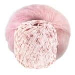 Produktbilde Holiday sweater. Fargekombinasjon Bella by Permin, farge 264 sart rosa og Cosmo Lana grossa farge 13 sart rosa.