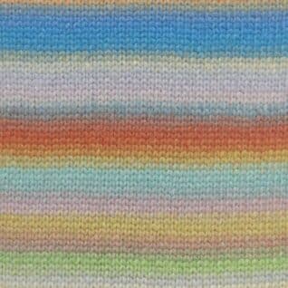 Fargeprøve av Lang Yarns Cloud farge 21 ferdig strikket variant.