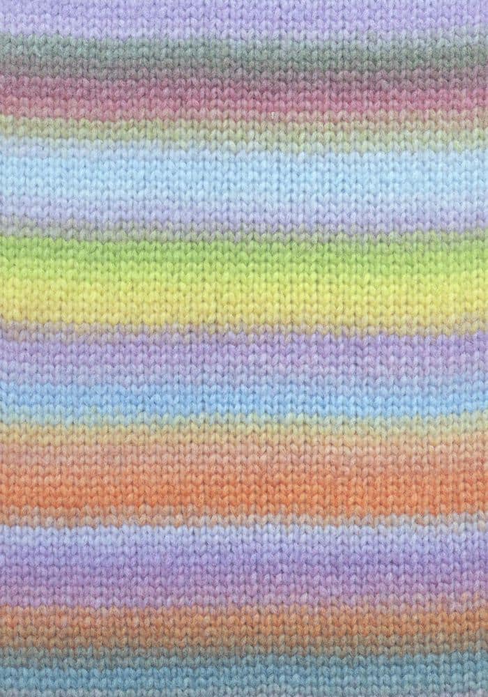 Fargeprøve av Lang Yarns Cloud farge 22 ferdig strikket variant.