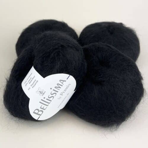 Fargeprøve av Permin Bellissima 10 svart.